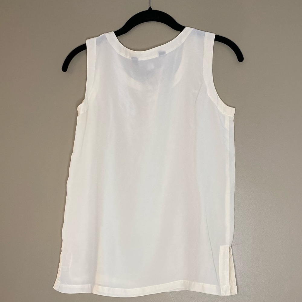 Sleeveless silk blouse. Size small - Picture 2 of 2